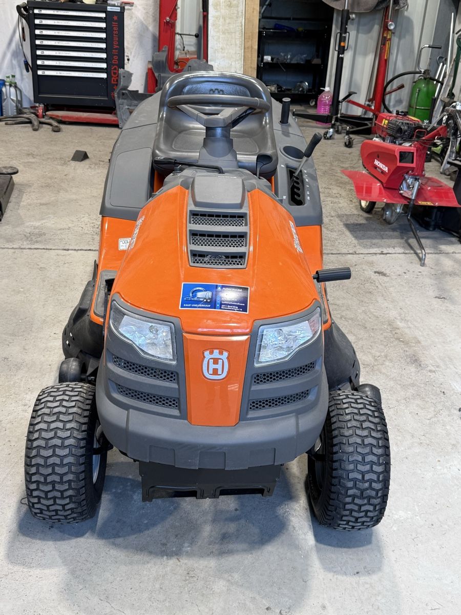 Husqvarna Tagliaerba: Husqvarna TC 138 Rasentraktor – Usato da Ried-Brig venduto da H-Handel 1