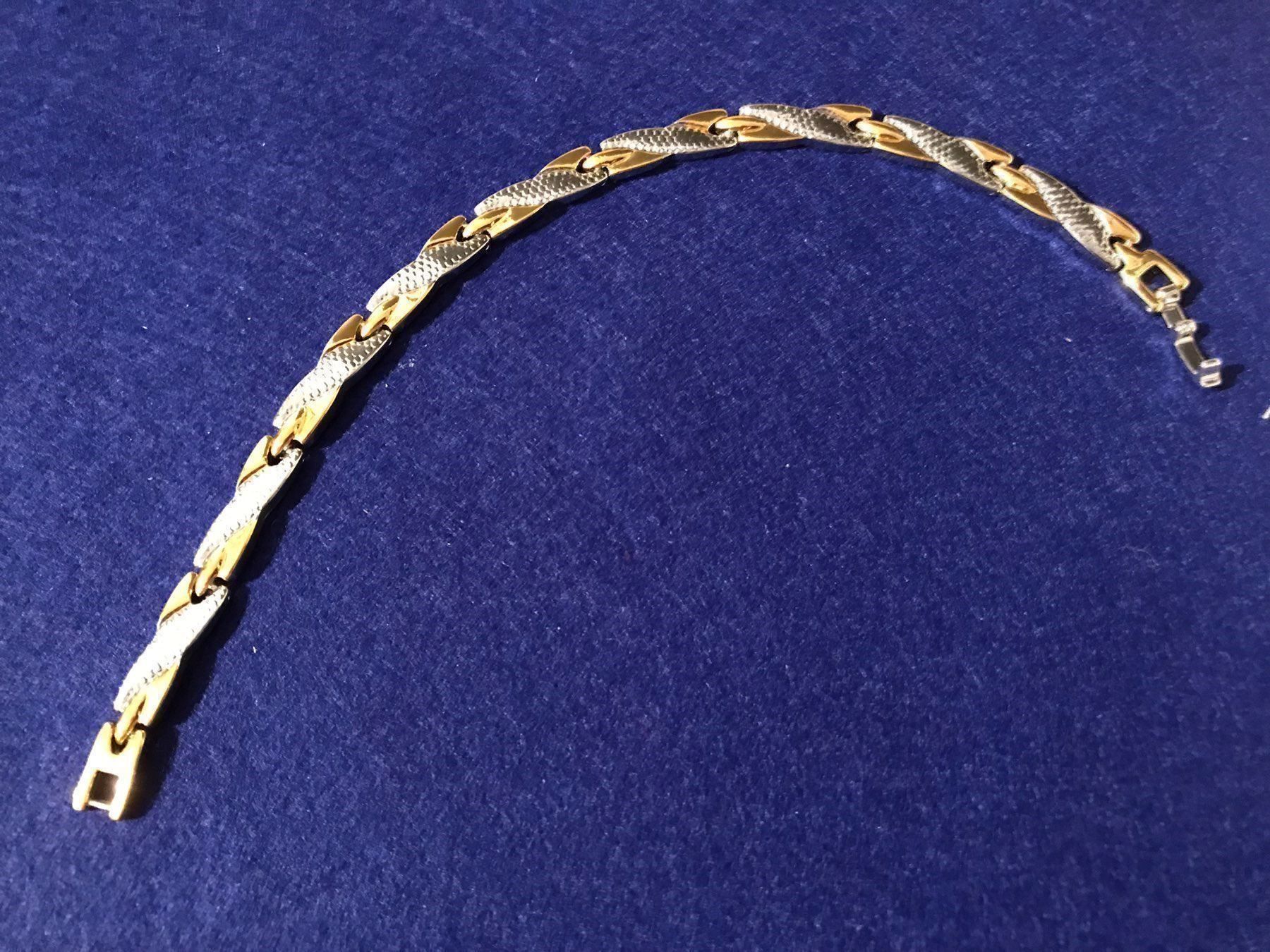 Bracciali & Braccialetti: Armband / Bracelet – Nuovo e nell'imballaggio originale da Einsiedeln venduto da Fundgrube59 1