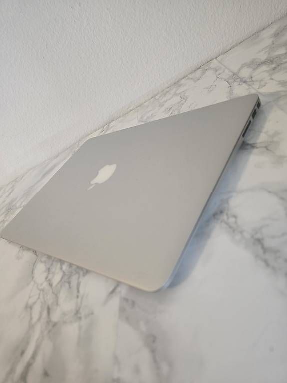 Apple Notebook: MacBook Air i5 | 4Go RAM | SSD 121Go | – Usato da Renens VD venduto da MTD2211 5
