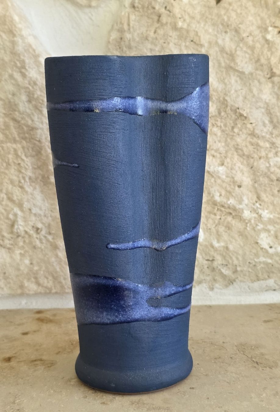 Vasen & Gefässe: Vase  dunkelblau gestreift neu – Neu (gemäss Beschreibung) aus Rheinsulz von Gilea 1