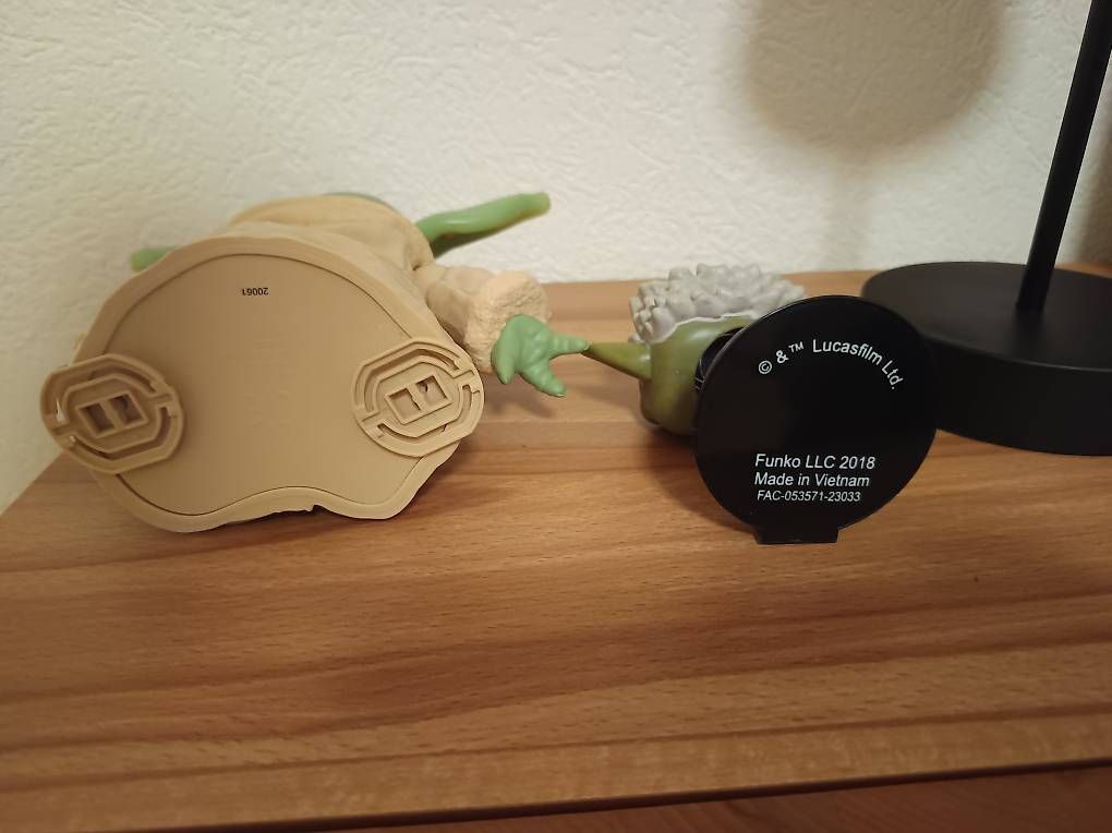 Figuren: 2 Star Wars Figuren – Gebraucht aus Olten von Slaven_Todorovic 3