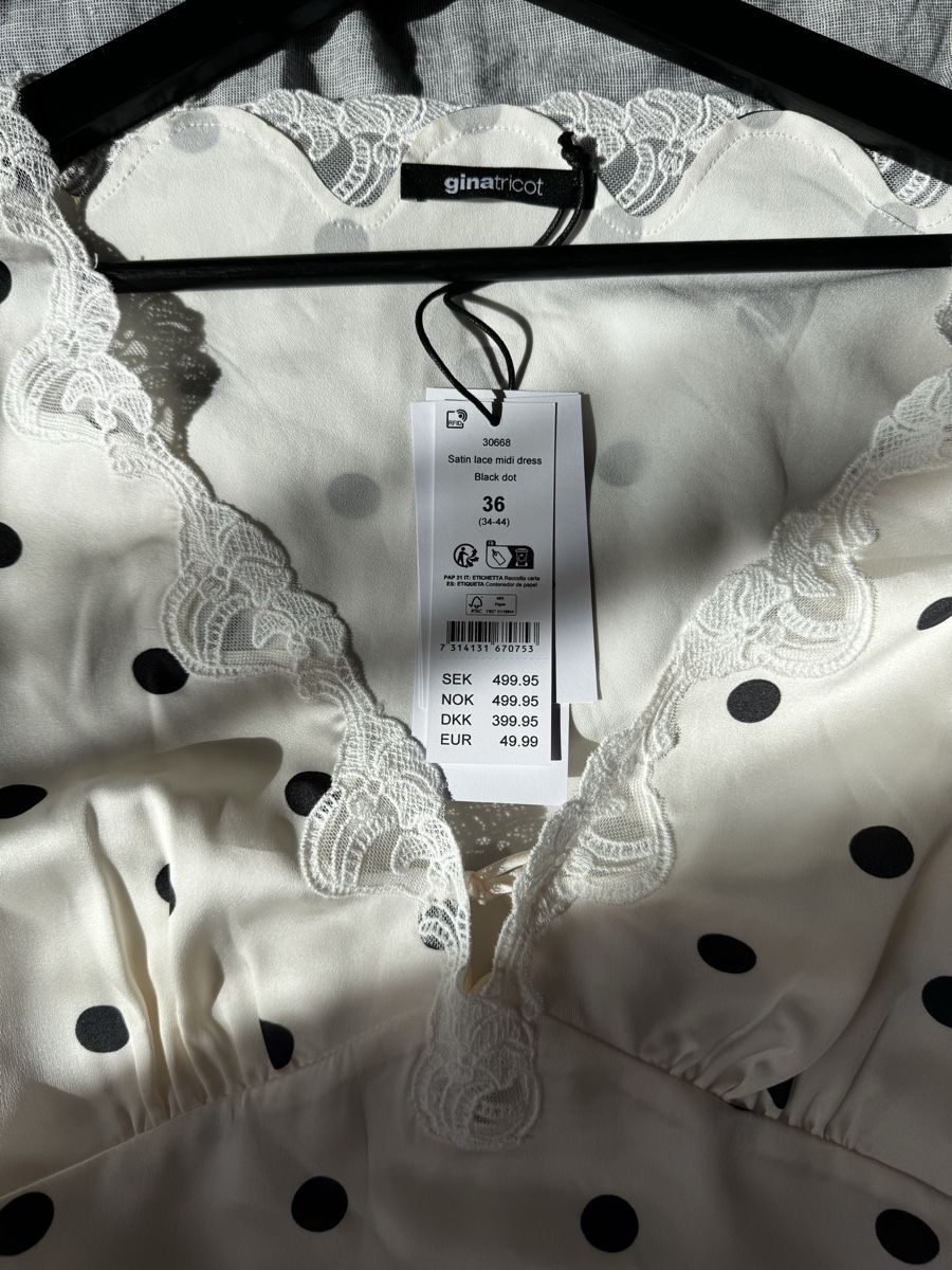 Vestiti: Kleid Gina Tricot – Nuovo e nell'imballaggio originale da Bern venduto da j_schalti 1