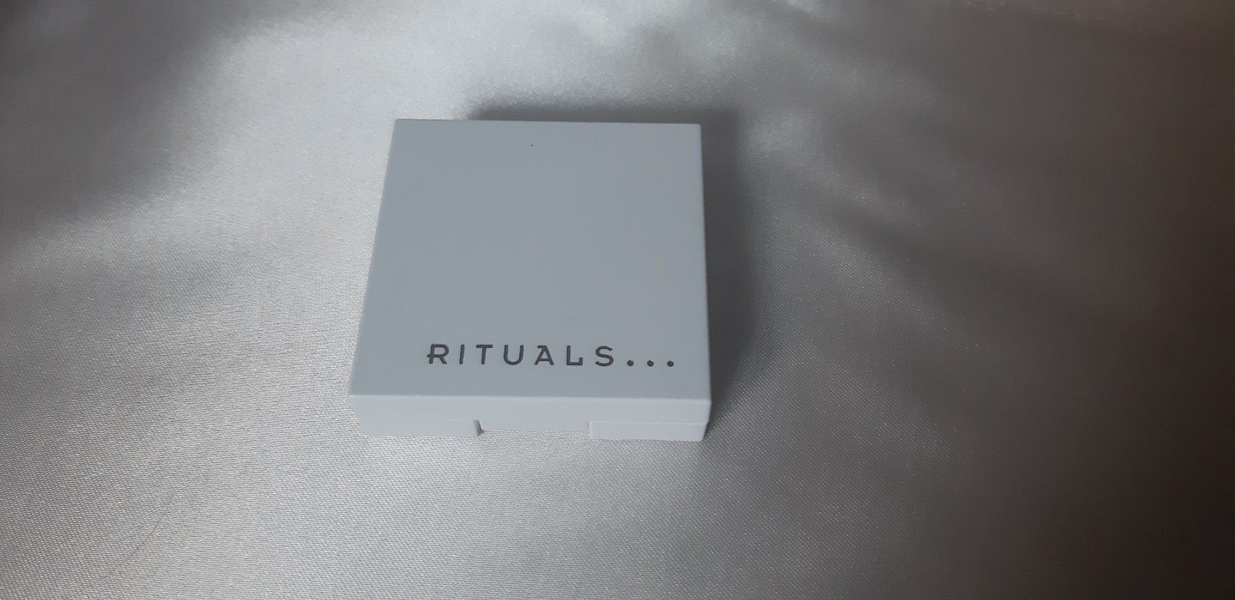 Make-up: RITUALS Miracle duo eyeshadow NEU – Nuovo e nell'imballaggio originale da Zürich venduto da Venecia25 1
