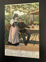 Soldat und Serviertochter