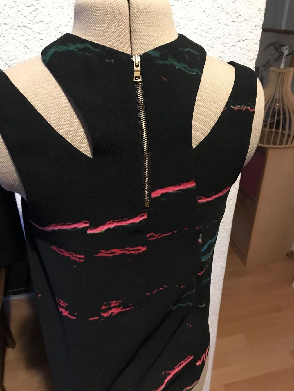 Other Stories Top: Top sans manches & Other Stories taille 34 – Usato da Basel venduto da Maria-Alexa 2