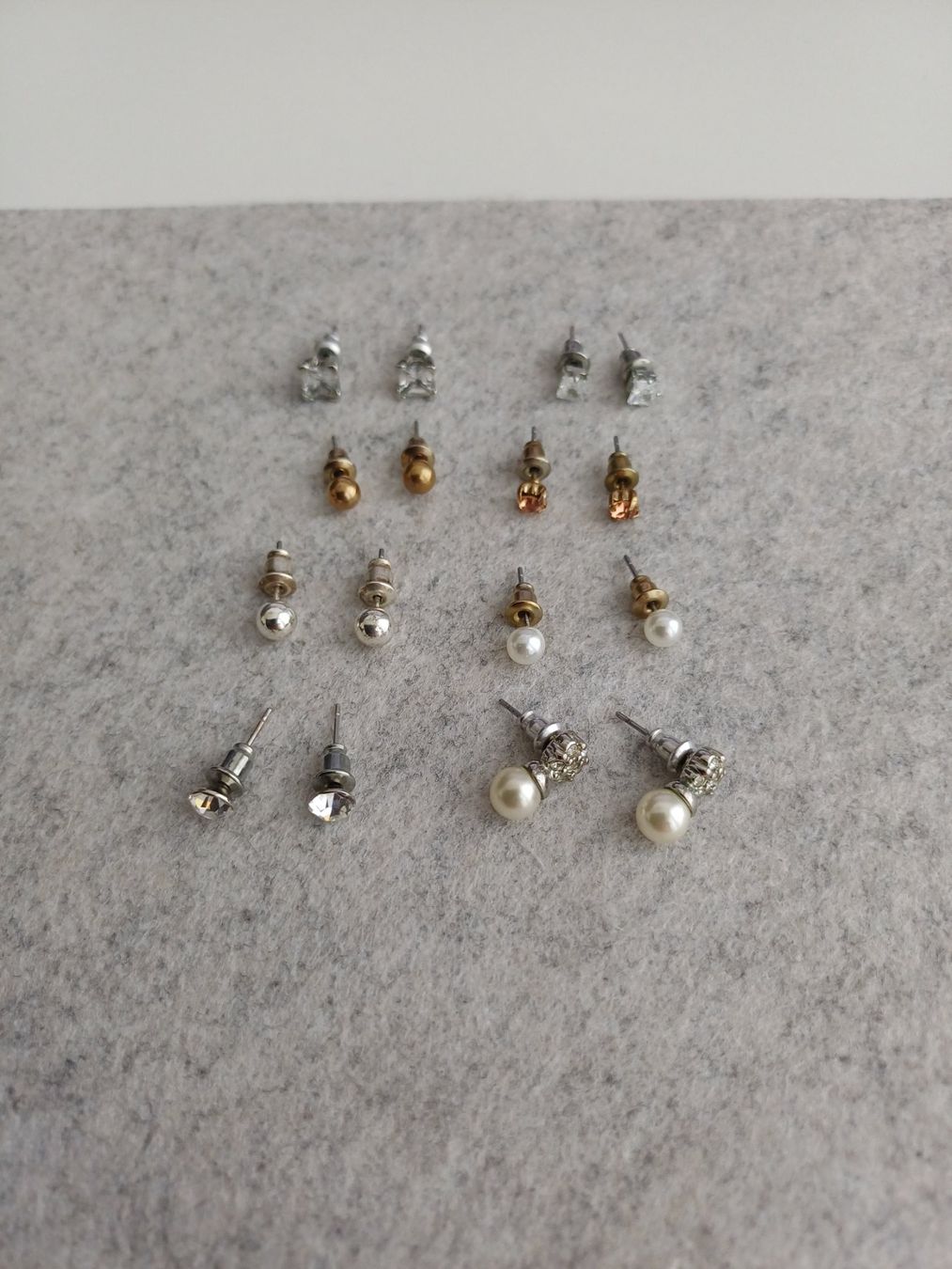 Orecchini pendenti & Orecchini a lobo: Ohrstecker - 8 Paare – Usato da Baden venduto da lm6_dwv5 1