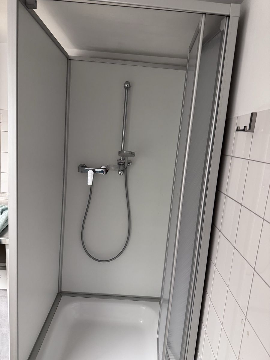 Duschen: Duschkabine Rothalux mit Pumpe gebraucht – Neu (gemäss Beschreibung) aus Horn von buc_5pjj 3