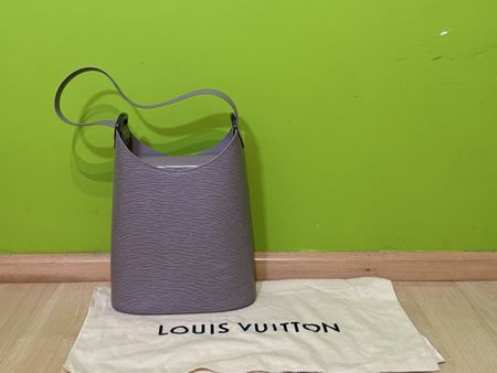 Louis Vuitton - Verseau - Epi Leder