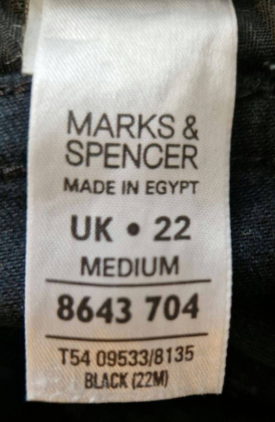 Jeans: Marks & Spencer Damenhose Gr. 50 – Usato da Muri b. Bern venduto da mlu_vgj7 4