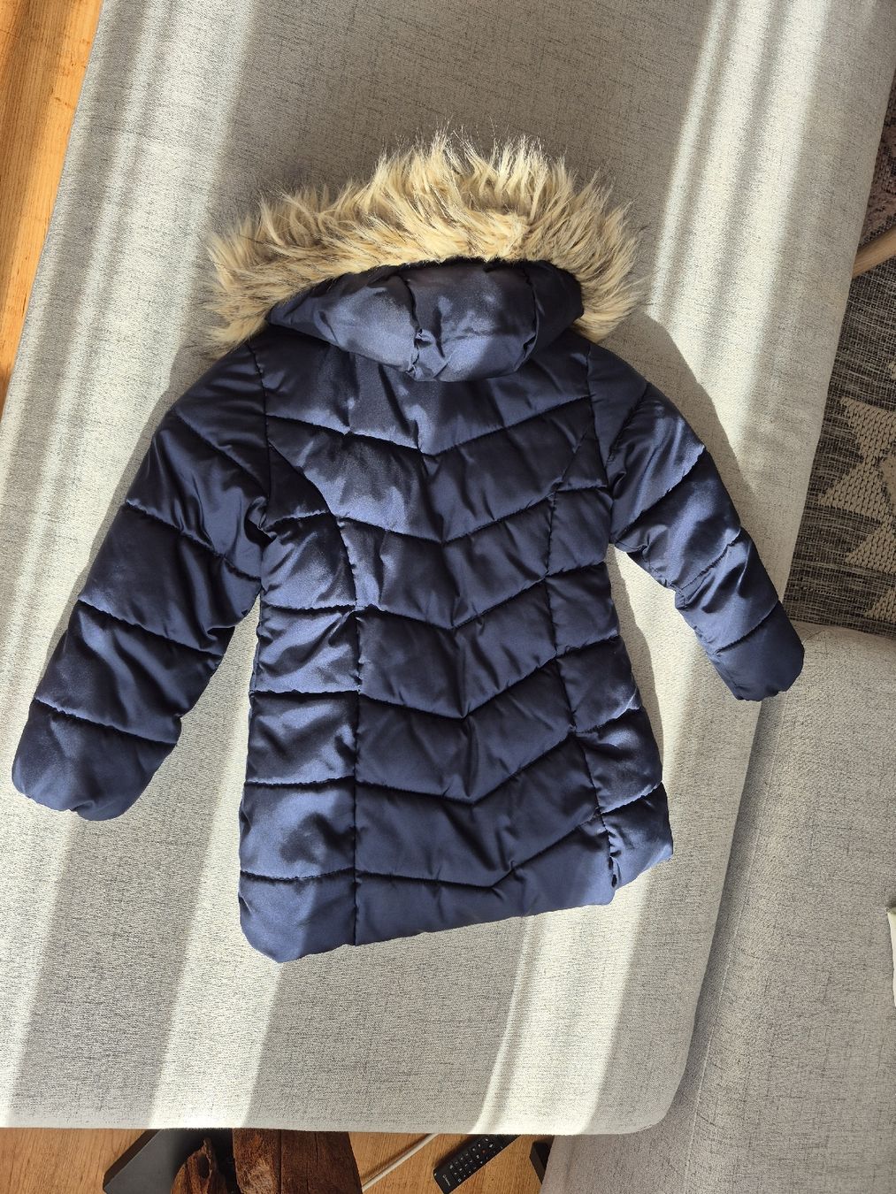 H&M Vestes & Manteaux: H&M Gr. 110  – D'occasion à Spiez par V.H.K. 2