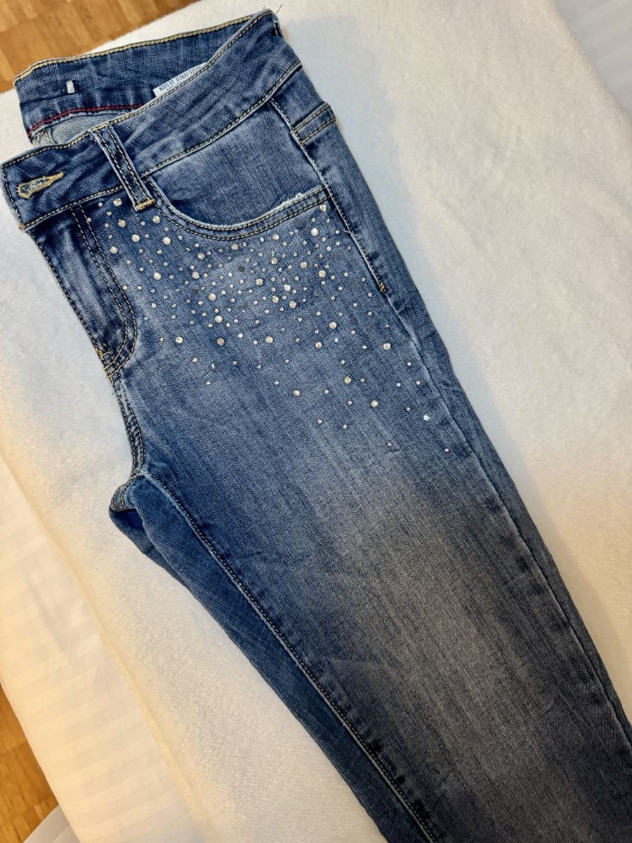 Jeans: Stylische Glitzerjeans Grösse 38 – Usato da zürich venduto da Bailey17 3