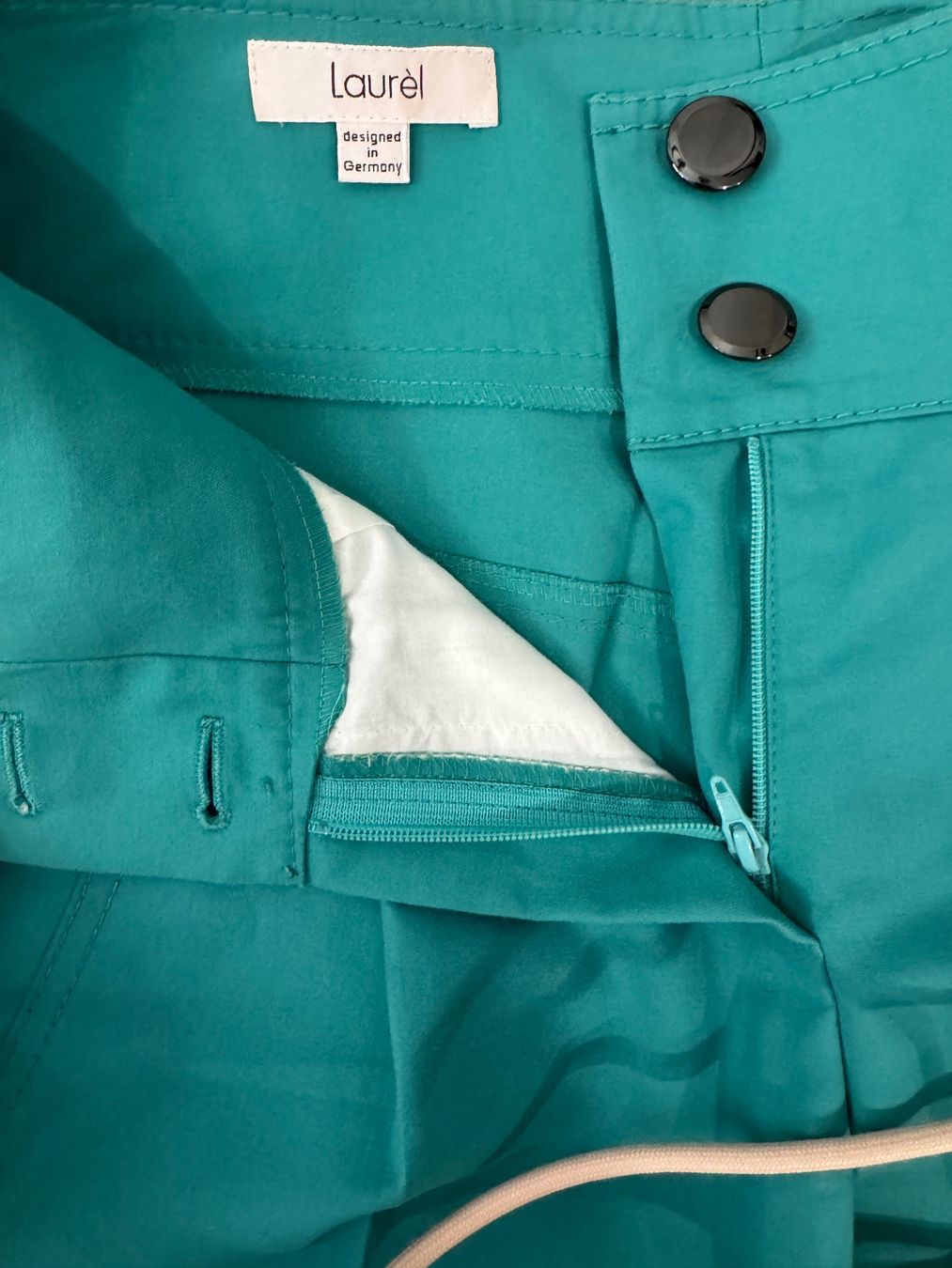 Hosen: Short Laurèl – Neu (gemäss Beschreibung) aus Echichens von unideks 3