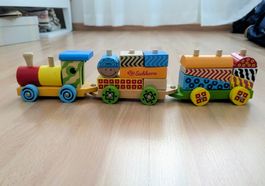 Petit train à bois avec pieces
