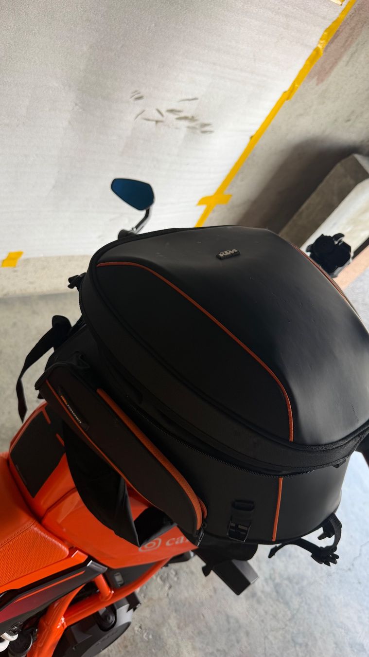 KTM Strasse: Ktm duke 390 – Gebraucht aus Billens von ha8_66bc 6