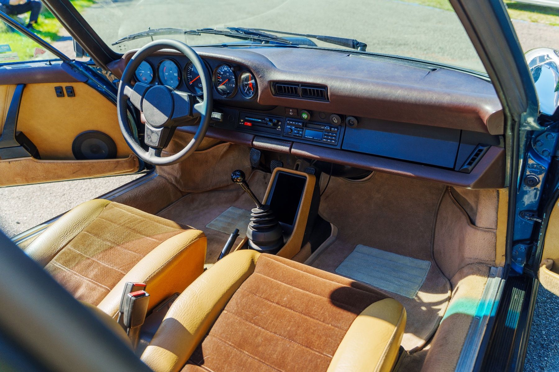 Porsche Autos: PORSCHE 911 SC Targa – Gebraucht aus Zürich von vonharnack 8