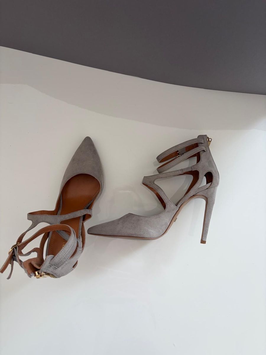 Scarpe da donna: IVYREVEL Sandalen nude Gr. 40  – Nuovo (secondo la descrizione) da Zürich venduto da koc_6l5j
