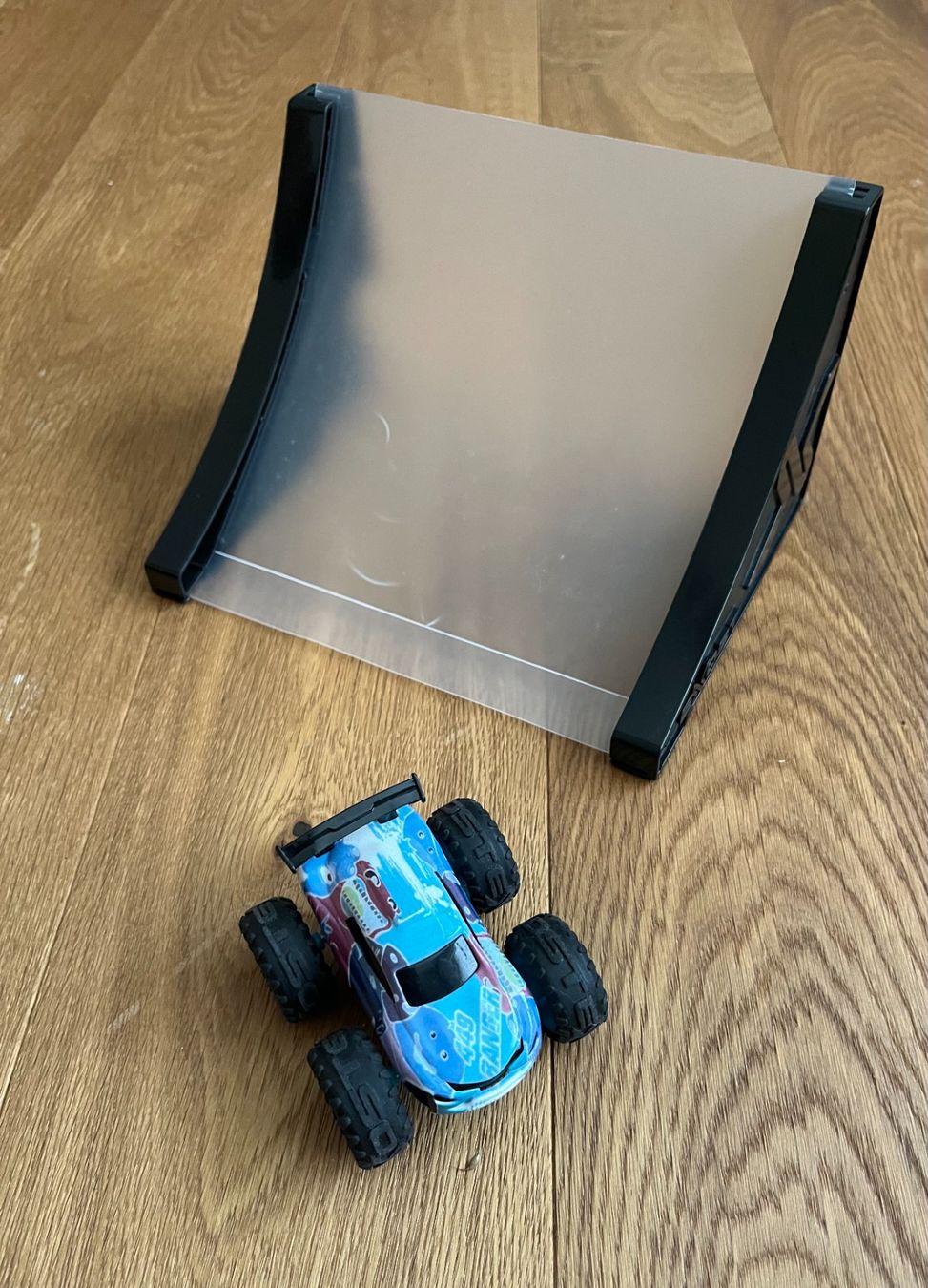 Spielzeuge: Monstertruck mit Rampe – Gebraucht aus Bäretswil von Ctacol 1