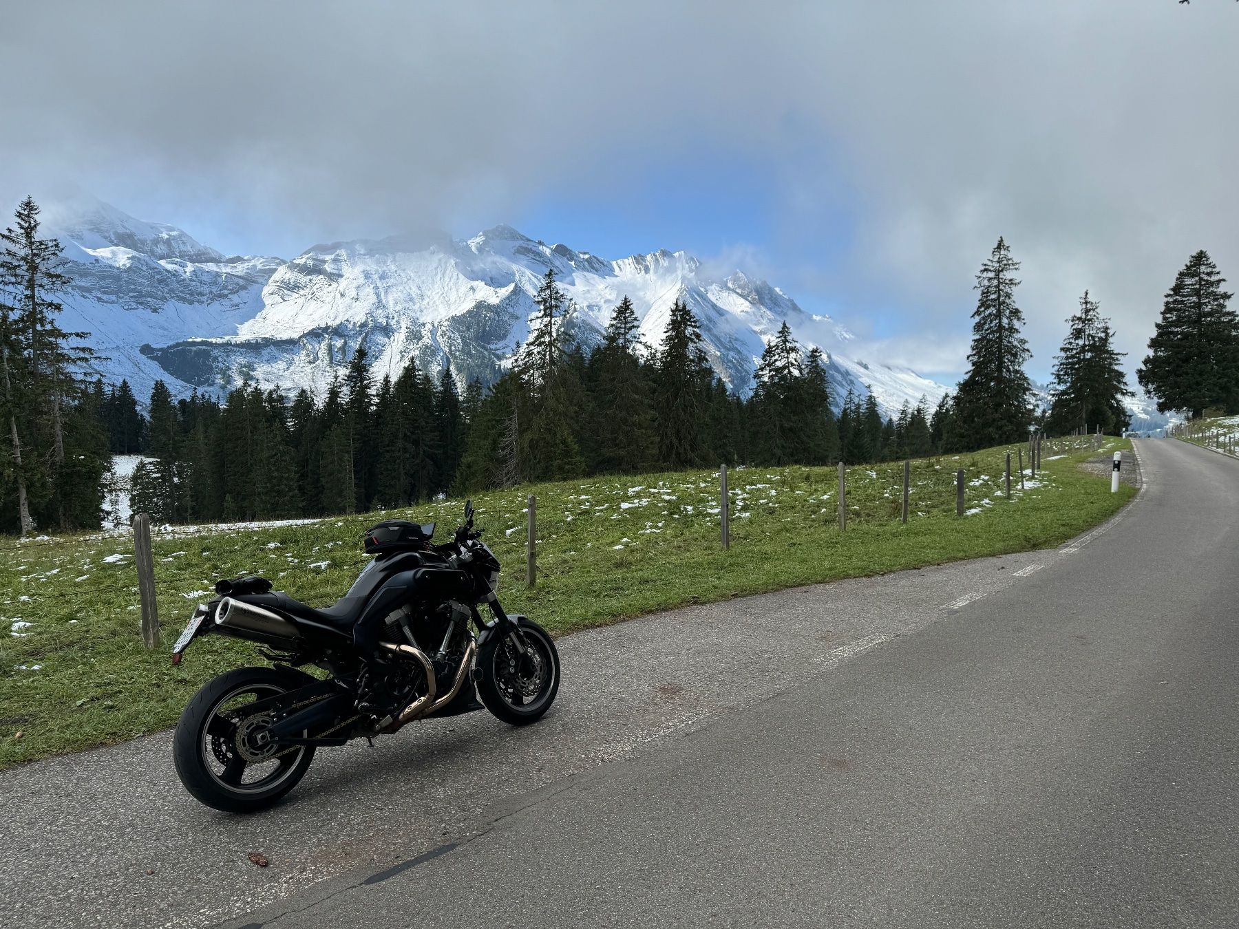 Yamaha Route: Yamaha MT-01 RP18 - Akrapovic – D'occasion à Bubendorf par a_o_chm8