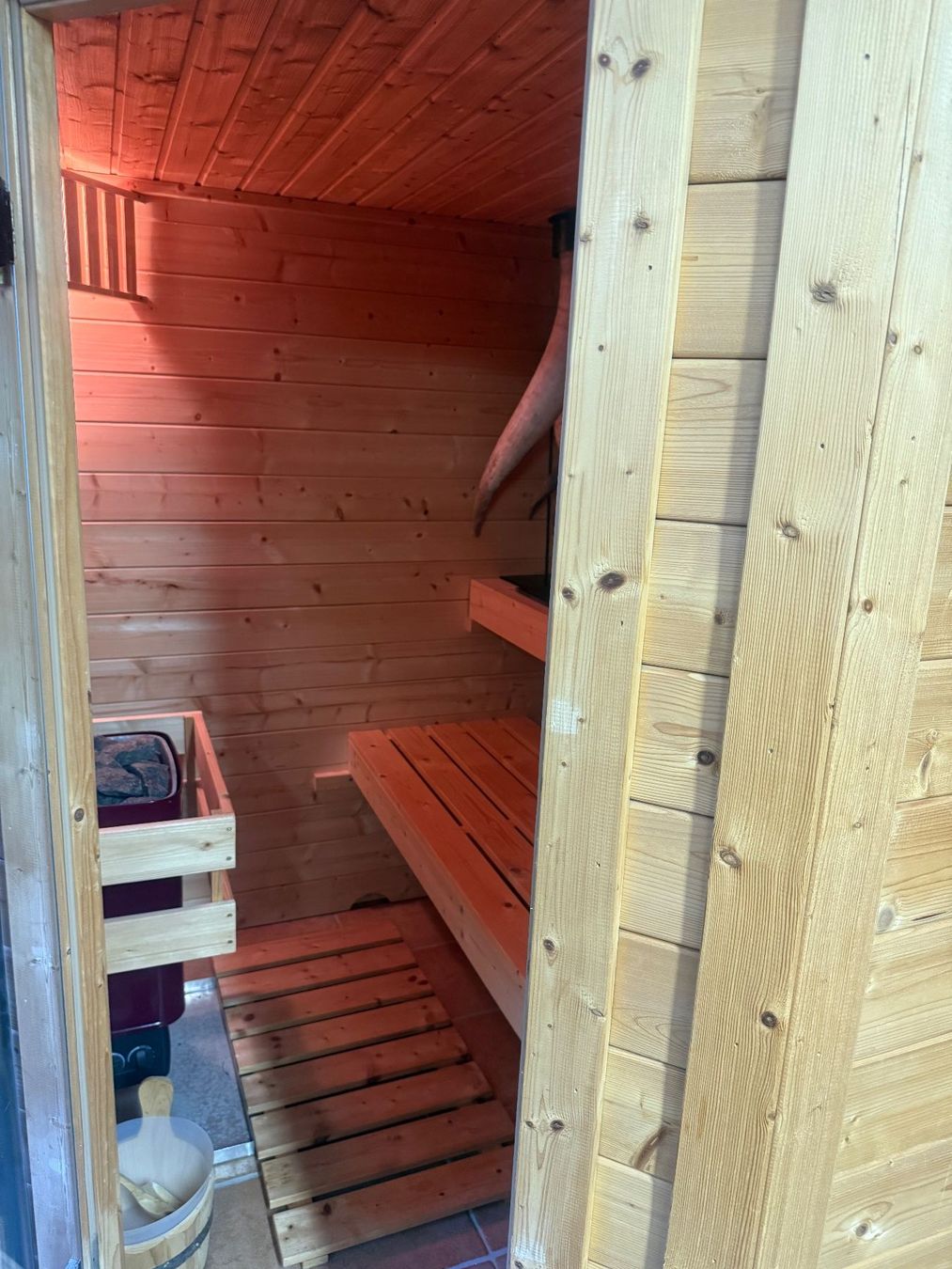 Saunas & Accessoires: Holzsauna "Boscheri" – D'occasion à Wilderswil par floh1969 5