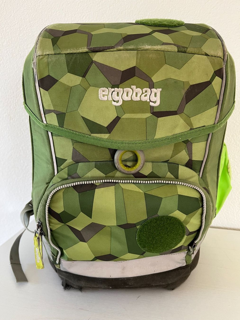 Ergobag Borse & Zaini: Ergobag Schulrucksack im Camouflage Design – Usato da Gebenstorf venduto da bpo_7hv6