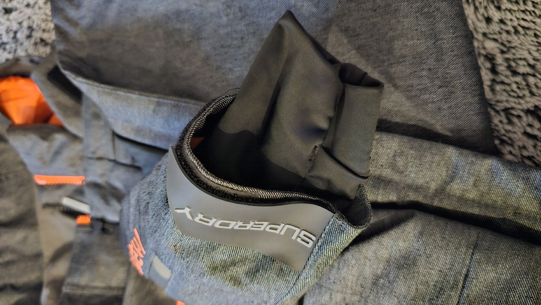 Superdry Jacken: Superdry Skijacke Snow Edition  – Gebraucht aus Grüningen von adaja 5