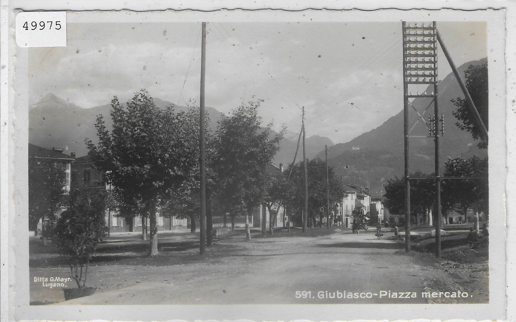 Cartoline postali: Giubiasco - Piazza mercato – Usato da Ettingen venduto da Kartenplanet