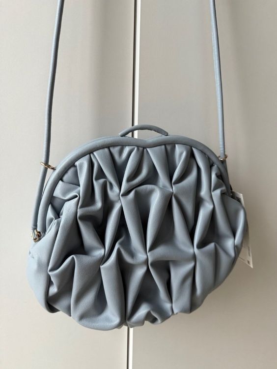 Zara Tasche Schultertasche Umhängetasche hellblau Neu (Neu und