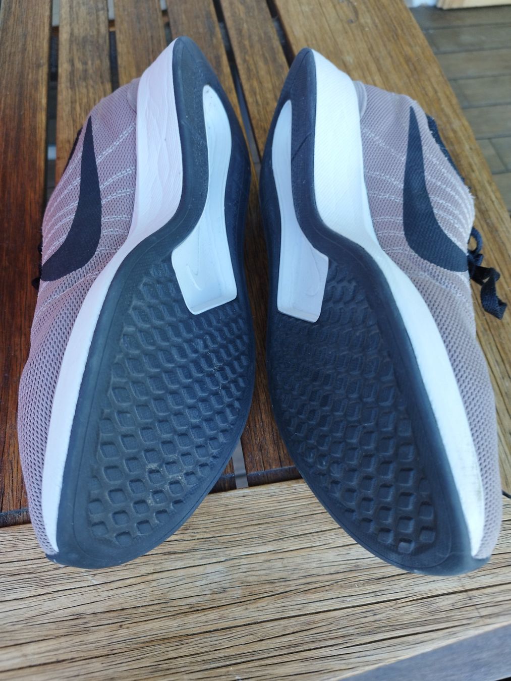 Nike Scarpe da uomo: Nike  taille 42 quasi neuve – Usato da Venthône venduto da milette01 2