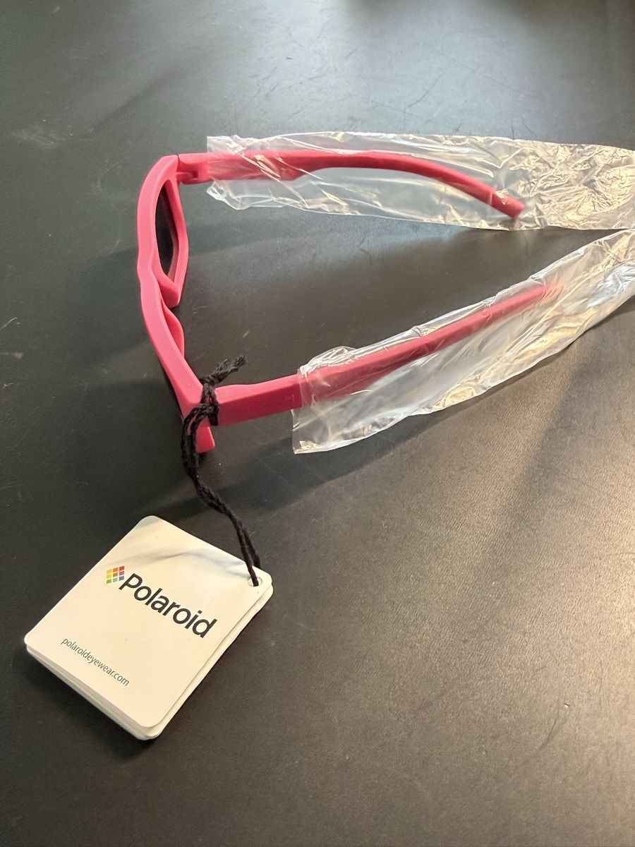 Polaroid Lunettes & Verres: Pinke Kindersonnenbrille – Neuf avec emballage d'origine à Thalwil par MB-7 2