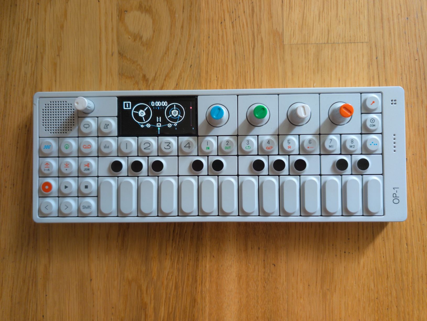 Teenage Engineering Strumenti musicali: Teenage Engineering OP-1 – Usato da Frauenfeld venduto da Meerman