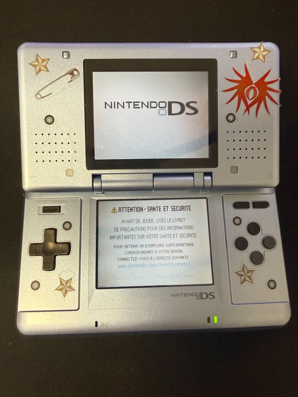Nintendo Console: Console Nintendo Ds avec chargeur – Usato da Pont-de-la-Morge venduto da Darfal 1