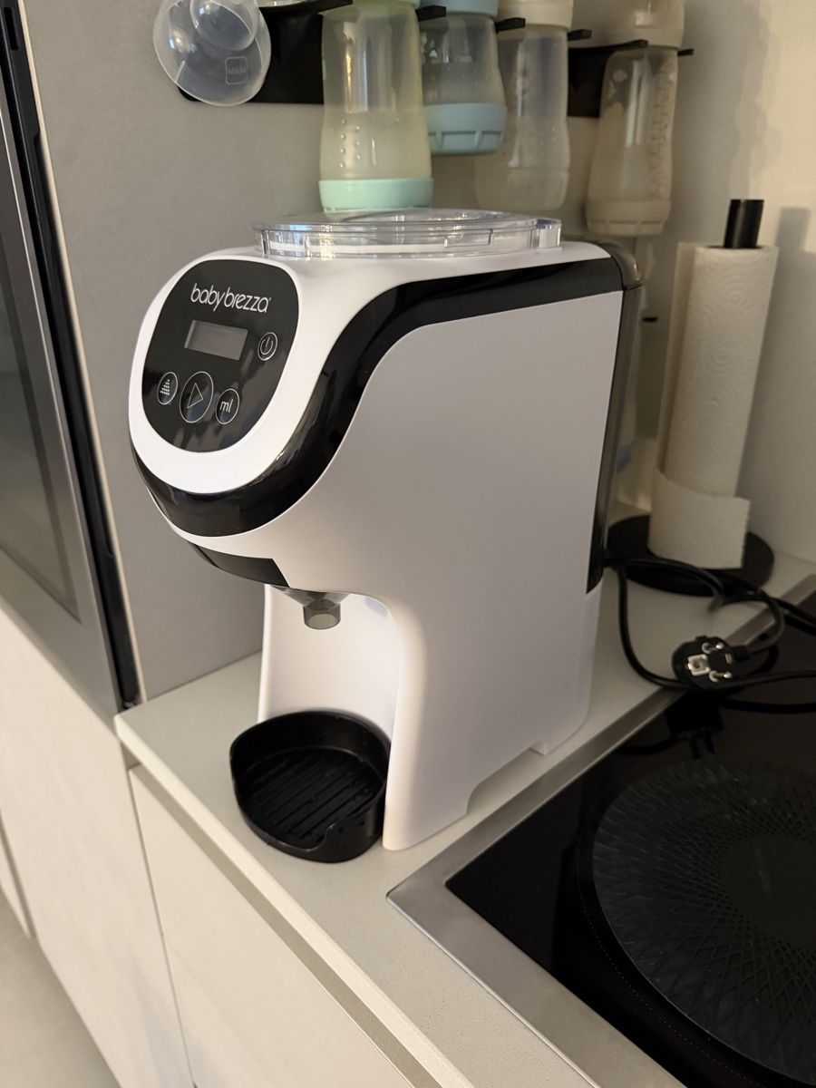 Baby Brezza Pasti del neonato: Baby Brezza Formula Pro Mini – Usato da Mendrisio venduto da sam_g29w