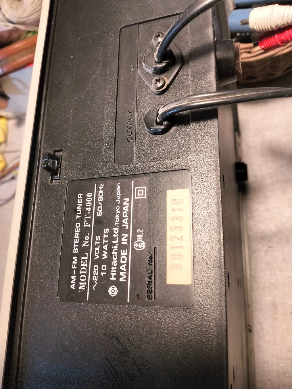 Hitachi Ricevitori: Hitachi FT 4000 Tuner – Usato da Oberengstringen venduto da Lajonny 3