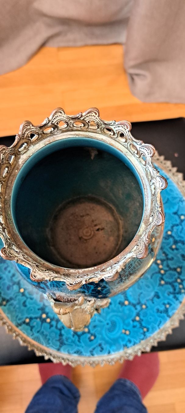Tutte le decorazioni: Antike Vase mit Löwenkopf und Tablett, Bronze – Usato da Zürich venduto da Eric.Christian01 3