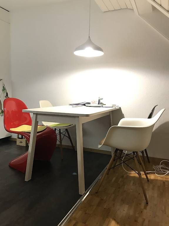Tavoli: Tisch Massivholz 125cm – Usato da Ehrendingen venduto da L_Frei 2