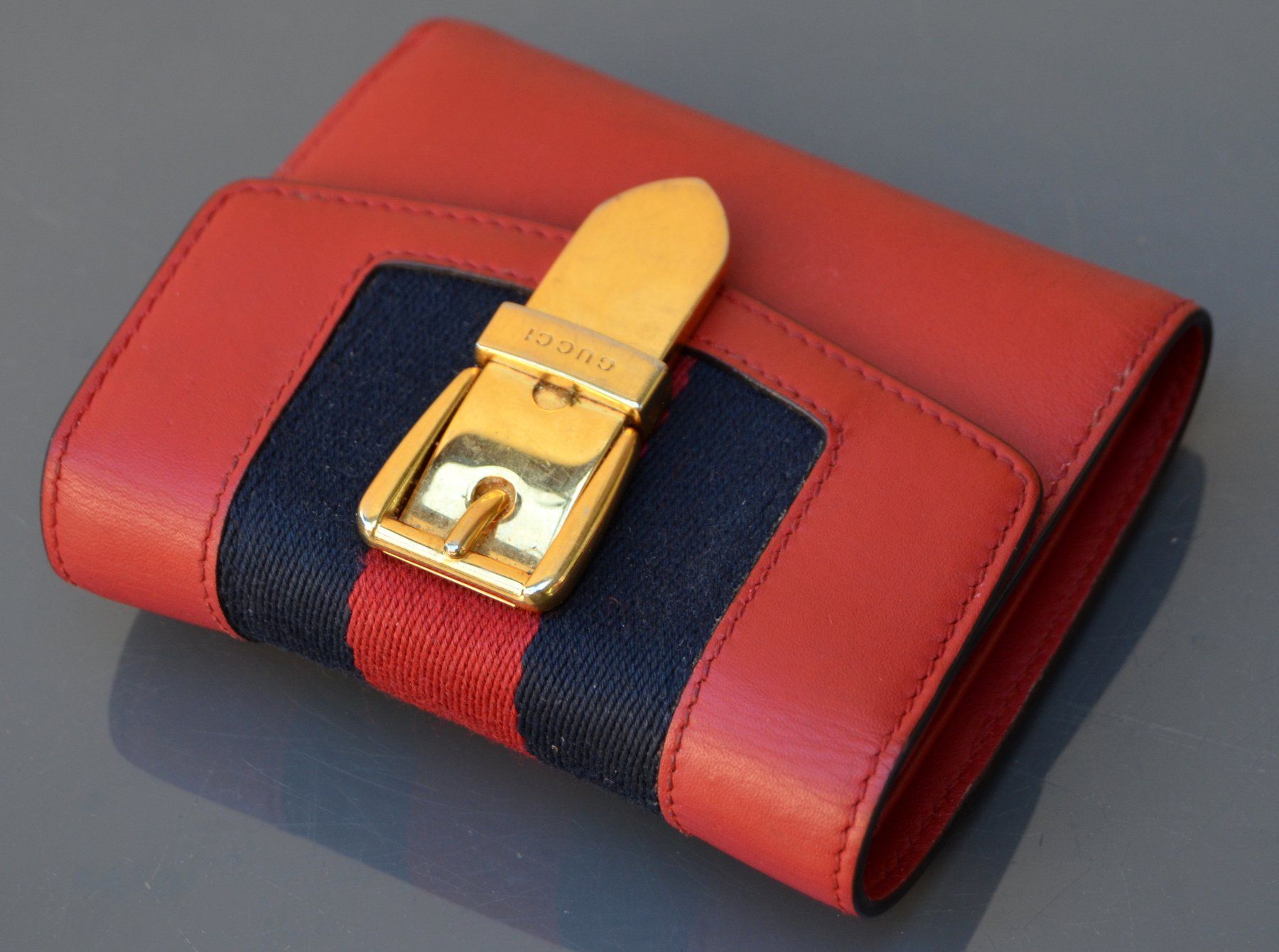 Gucci Portamonete: Portefeuille Gucci – Usato da Collonges venduto da Auganien 4