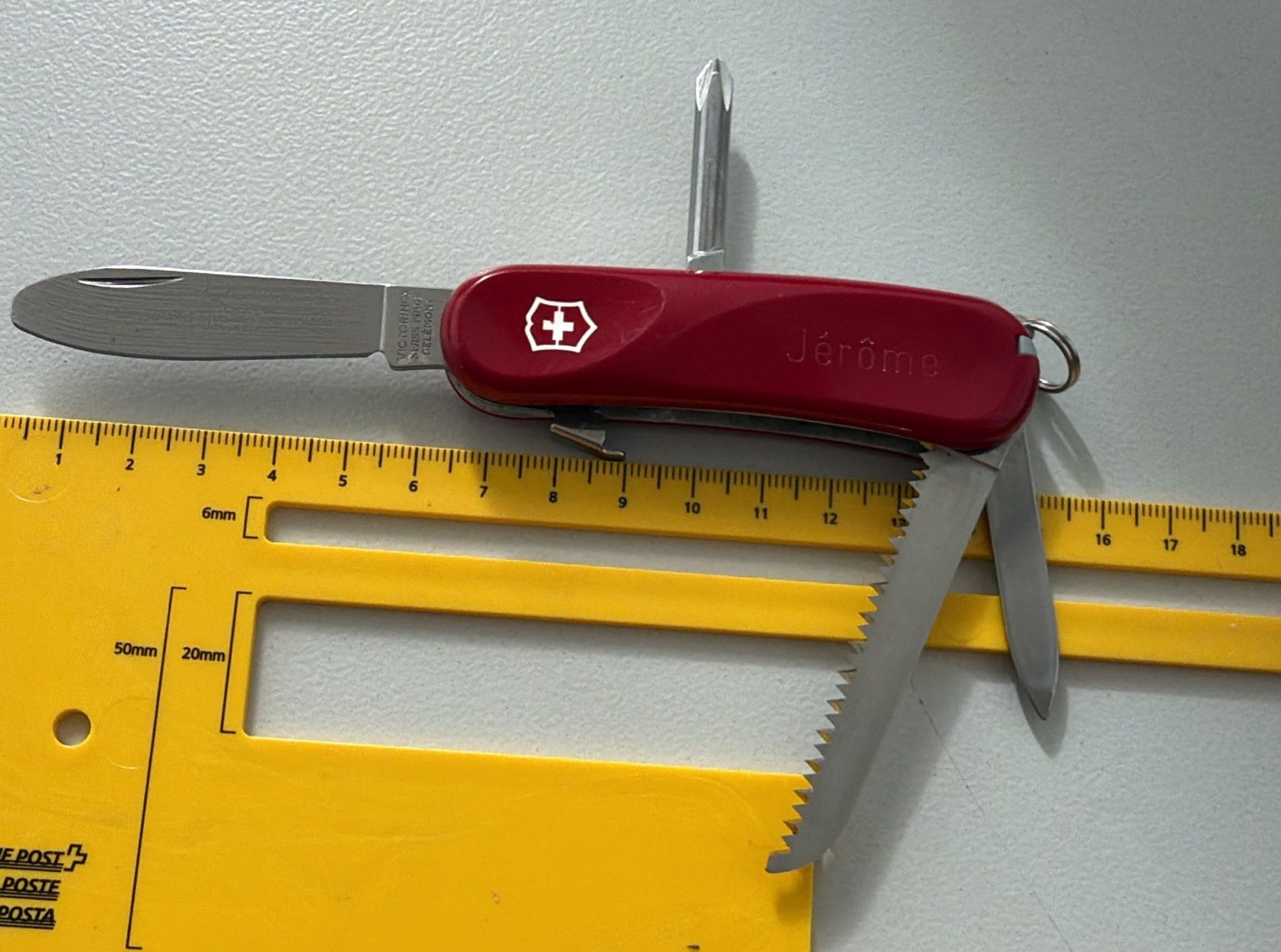 Victorinox Couteaux de poche: VICTORINOX SACKMESSER – D'occasion à Zürich par Frei-Occasionen 8
