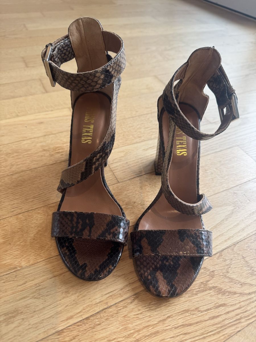 Scarpe da donna: Sandals size 37 – Usato da Münchenstein venduto da ArleneLM