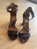 Sandals size 37