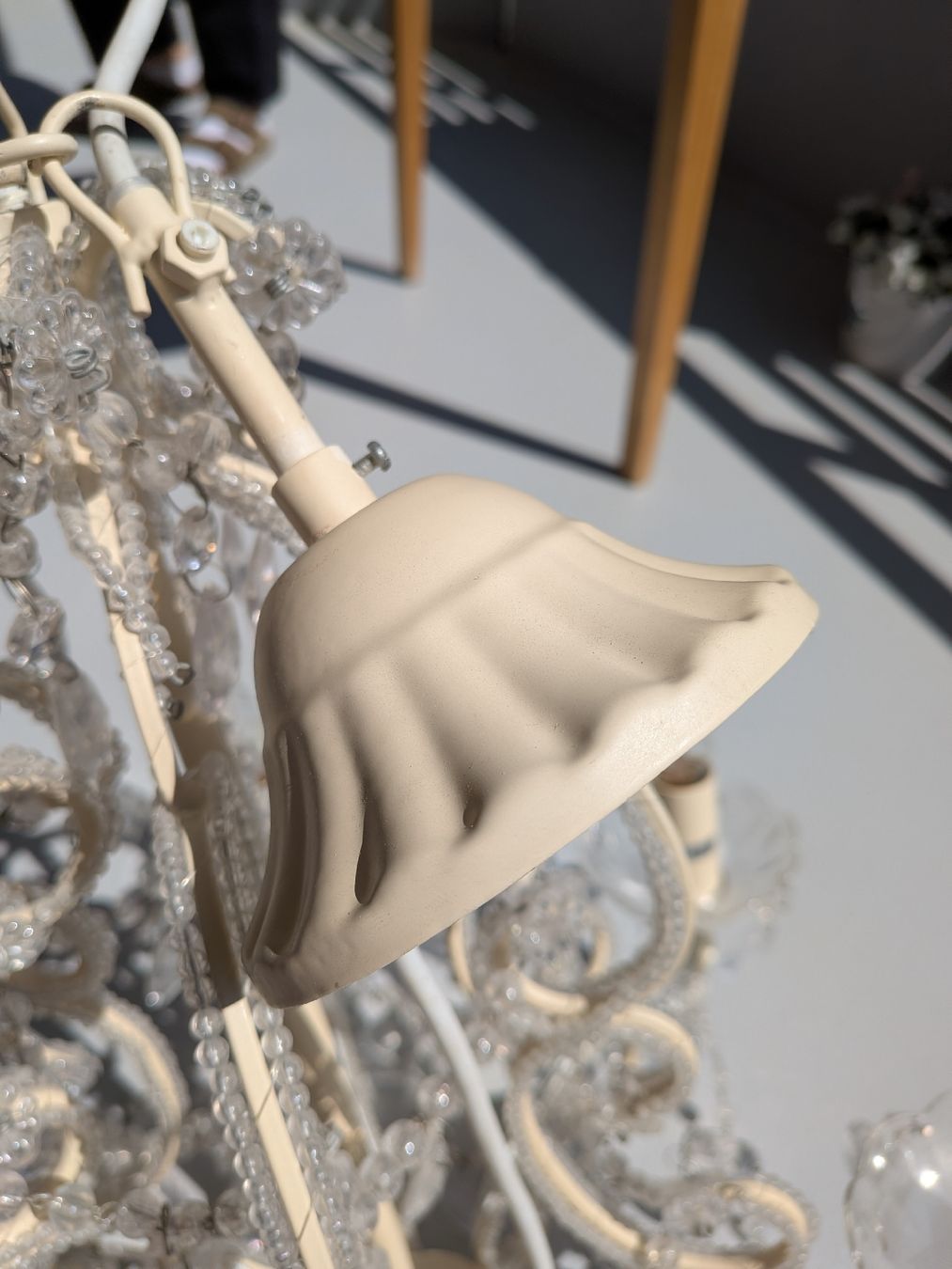 Lampadari & plafoniere: Kronleuchter beige (nicht Echtkristall) – Usato da Luzern venduto da Aussiejoy 5