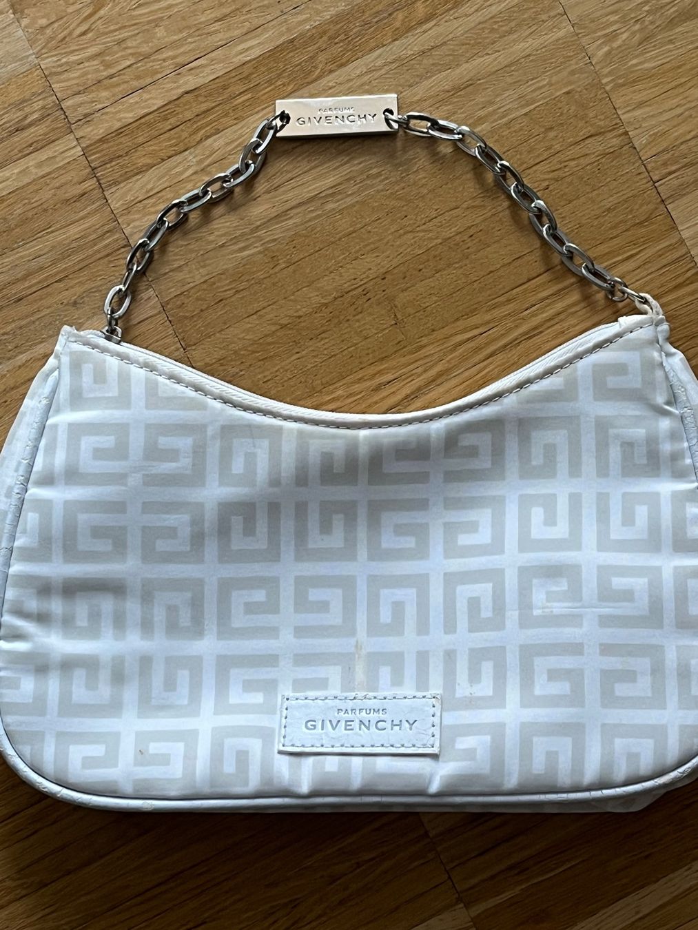 Givenchy Borse: Mini Sac Givenchy – Usato da Genève venduto da Lalafanny66