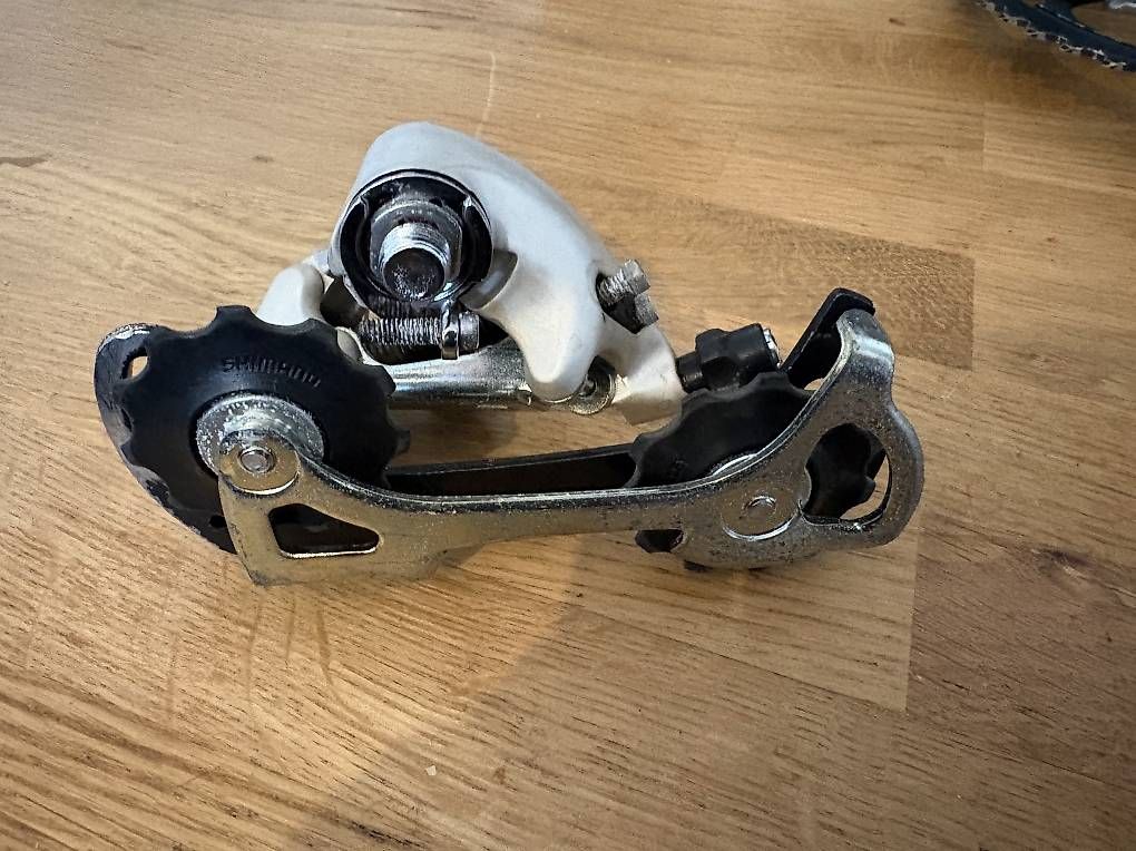 Shimano Pezzi di ricambio: Dérailleur Shimano Tiagra 9 vitesses – Usato da Biel/Bienne venduto da pat_kh7v 4