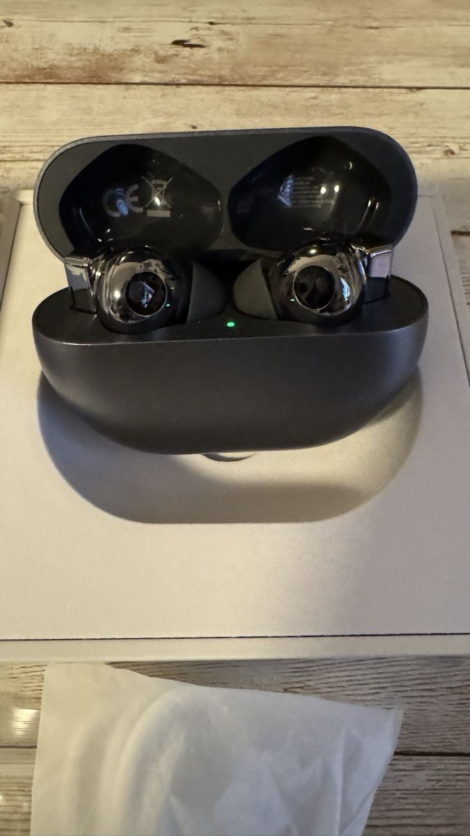 Huawei Cuffie: Huawei FreeBuds Pro 3, Silver Frost – Nuovo (secondo la descrizione) da Zürich venduto da Carambina78 2