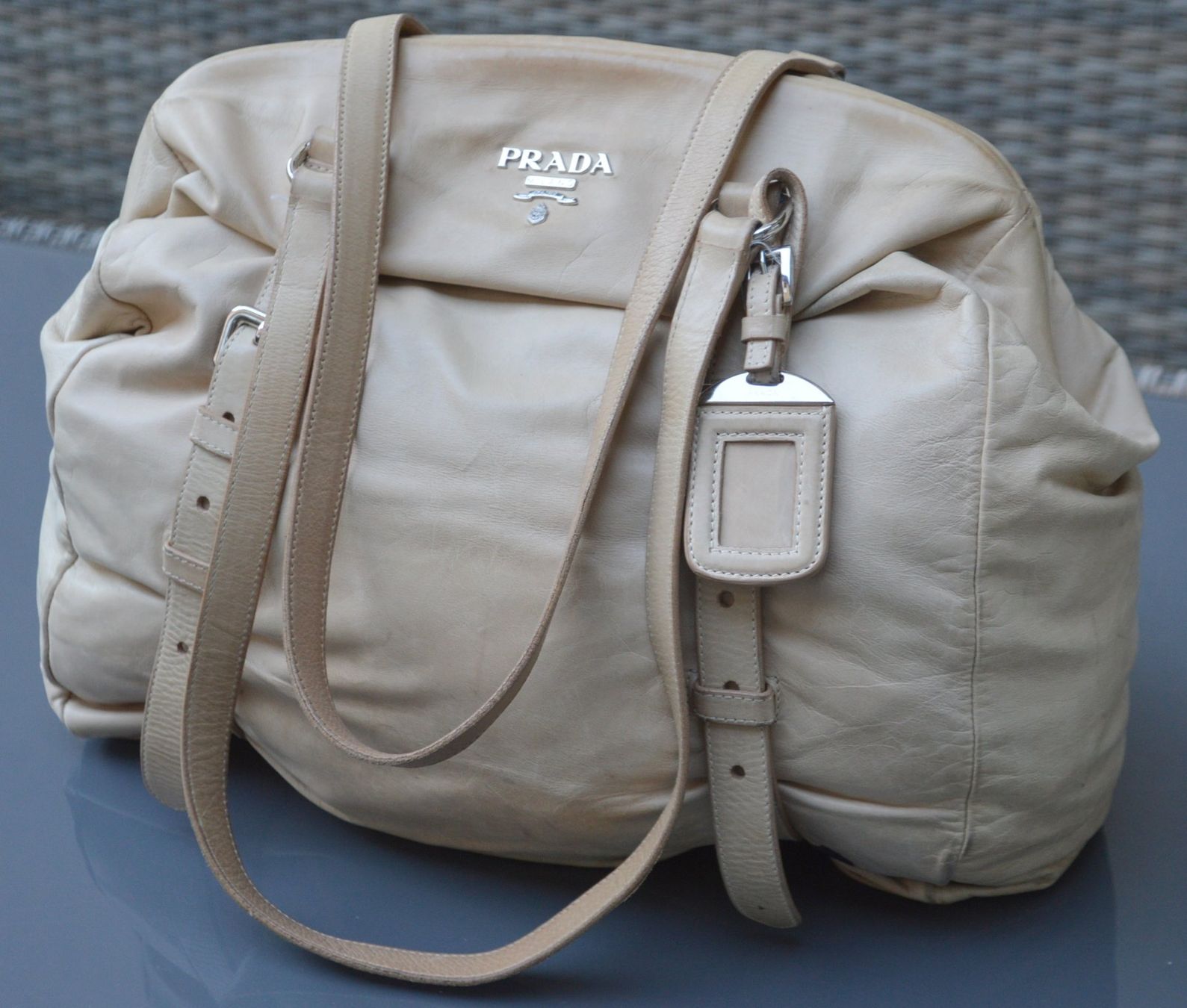 Prada Borse da donna: PRADA Bauletto New Look Tasche/ sac – Usato da Collonges venduto da Auganien