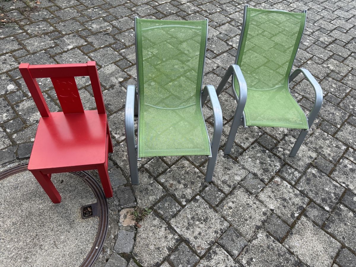 Stühle: Kinderstuhl 2+1 Stk – Gebraucht aus Gipf-Oberfrick von tommy100