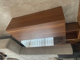 COUCHTISCH AUS MASSIVEMHOLZ Neu- MÖBEL Pfister CHF 990.-
