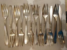 12 Kuchengabel WMF wahrscheinlich 82/300 versilbert