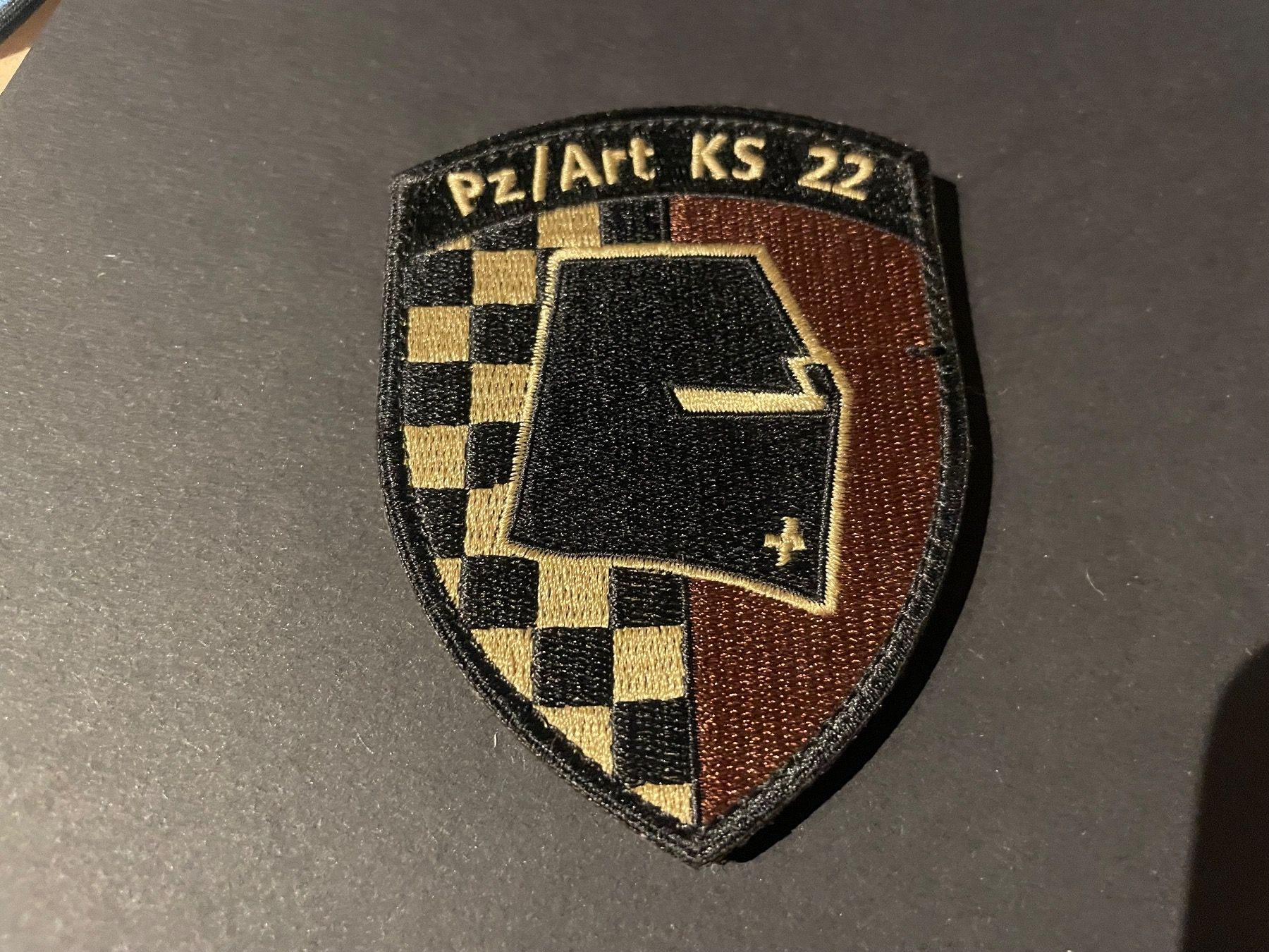 Schweizer Armee Toppe: Patch Klett Pz/ Art KS 22 – Usato da Oberiberg venduto da stab