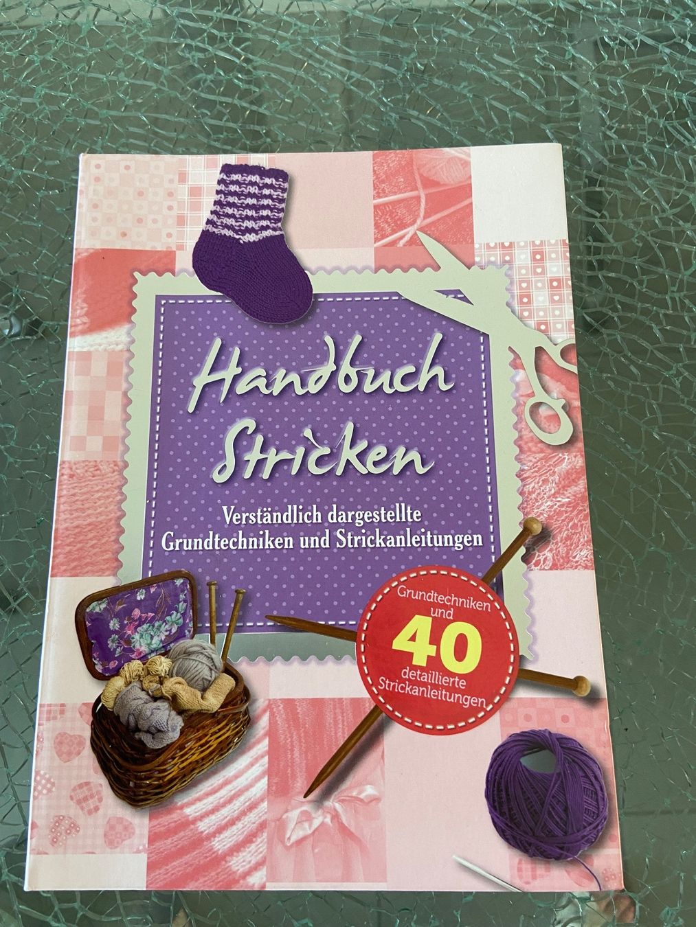 Libri: Handbuch neu stricken Buch – Nuovo (secondo la descrizione) da Oftringen venduto da andrax