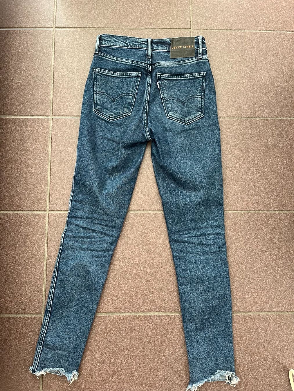 Jeans: Levi's Line 8 Jeans, Gr. 25/30 – Usato da Hinterkappelen venduto da ladina11 1